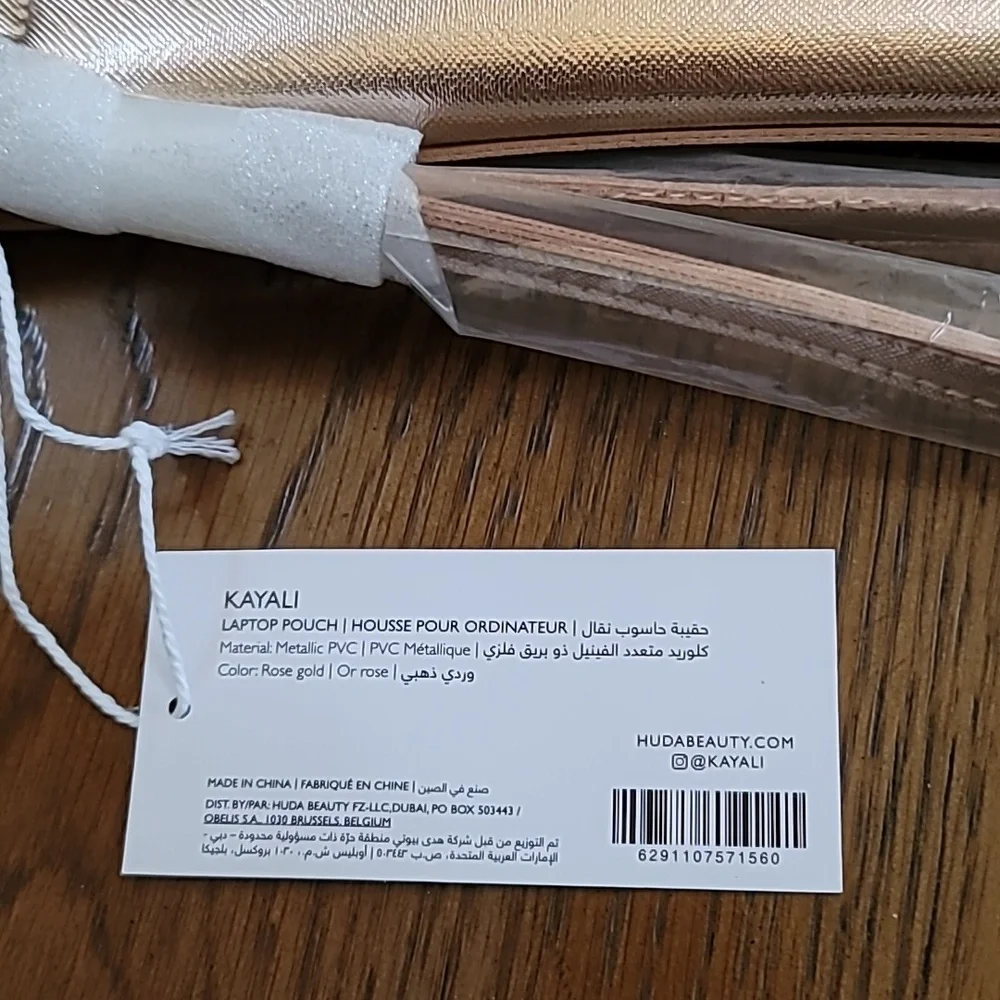 KAYALI Huda Beauty Laptop Pouch Rose Gold Snaps New
